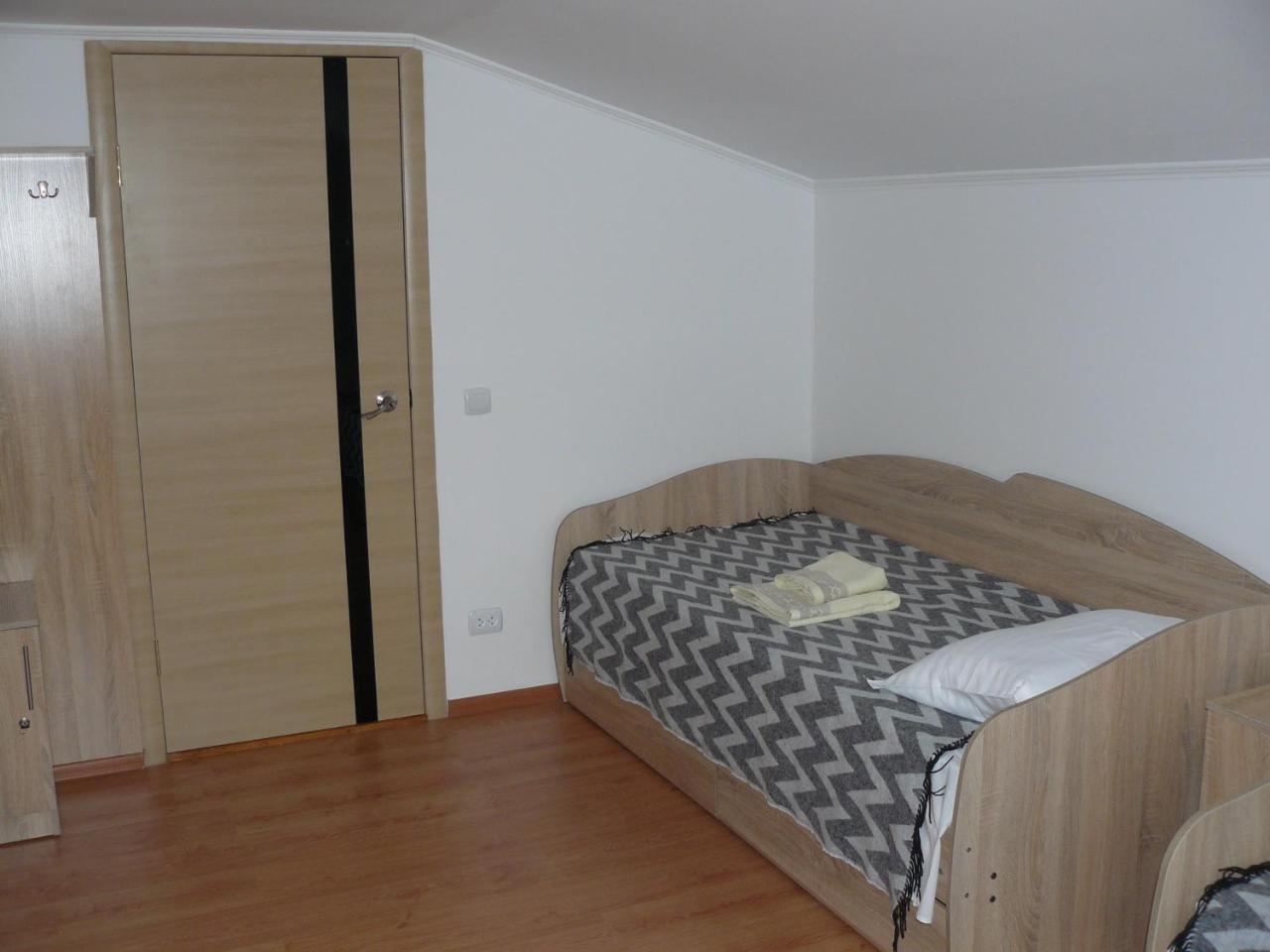 Hostynnyi Botsiun Otel Dubno Dış mekan fotoğraf