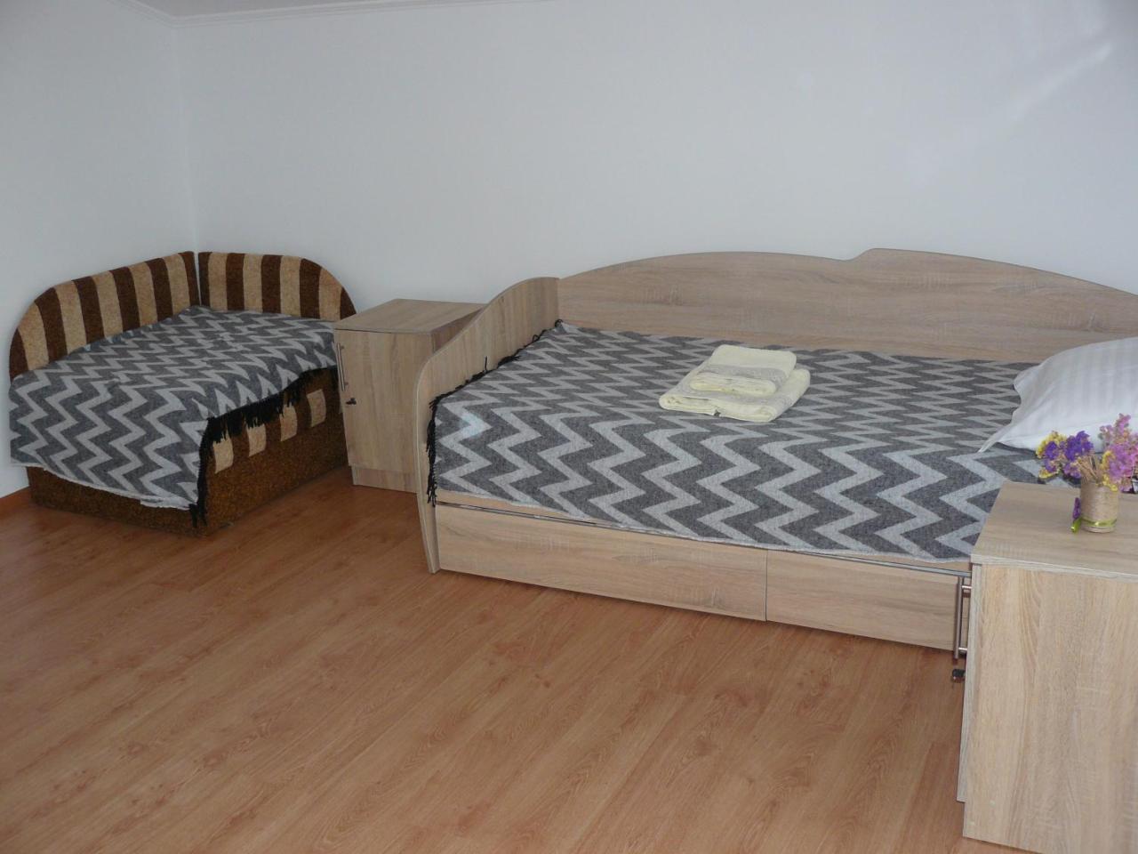 Hostynnyi Botsiun Otel Dubno Dış mekan fotoğraf